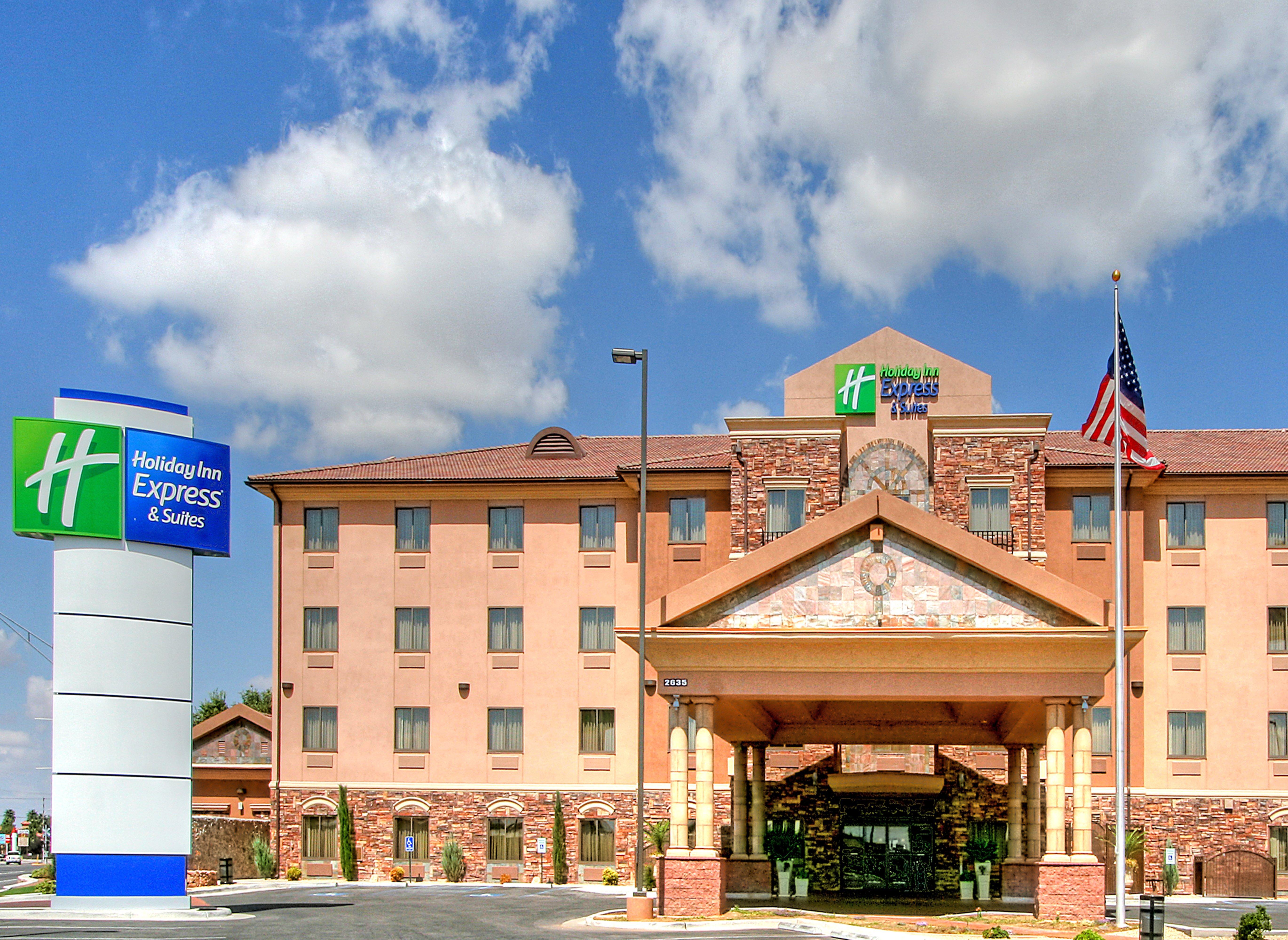Holiday Inn Express Hotel & Suites Las Cruces By Ihg Exterior photo