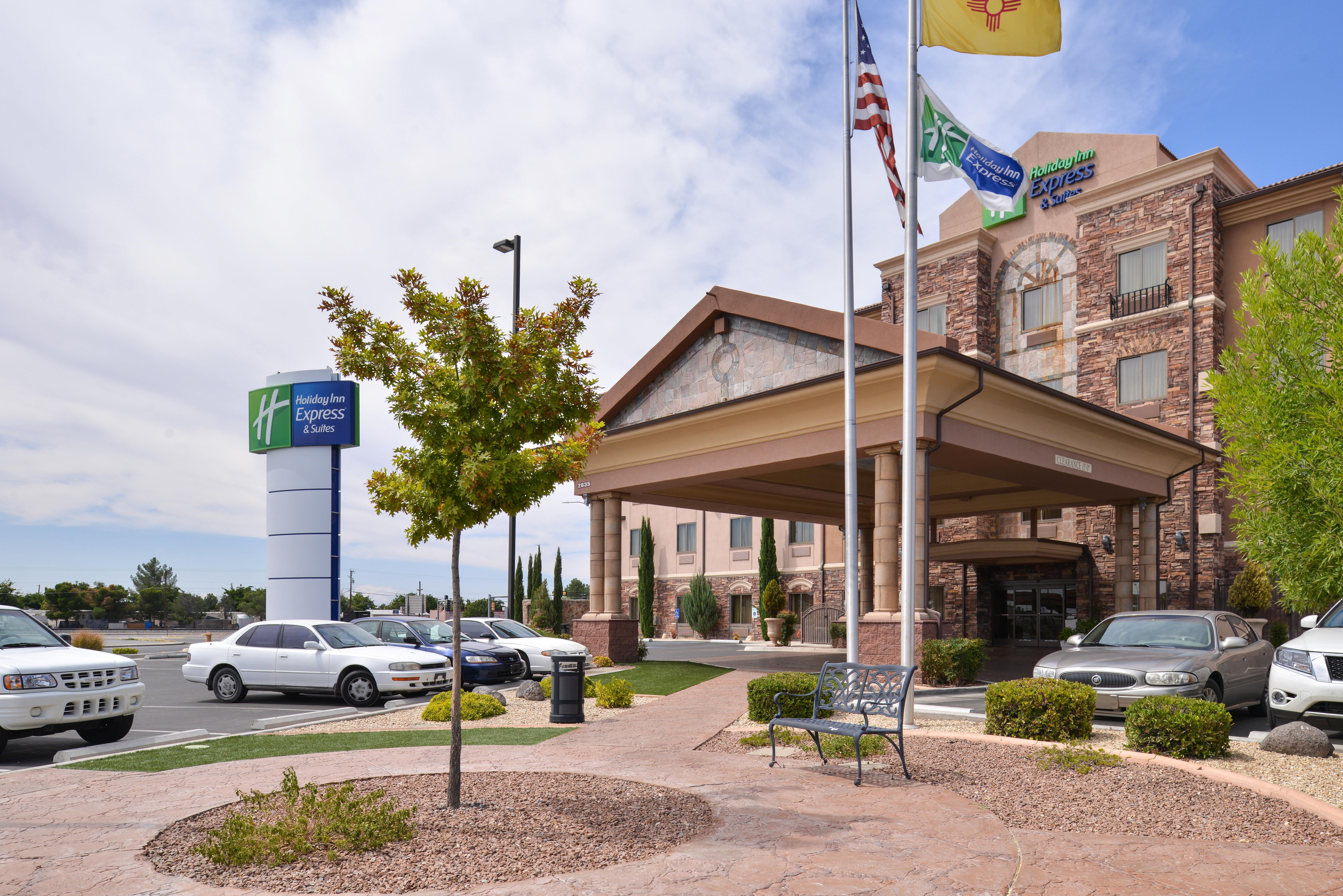 Holiday Inn Express Hotel & Suites Las Cruces By Ihg Exterior photo